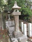 20100406愛宕神社灯篭s-.jpg